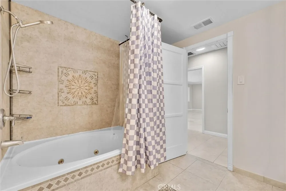 1505 Gratton Street Riverside, CA 92504
