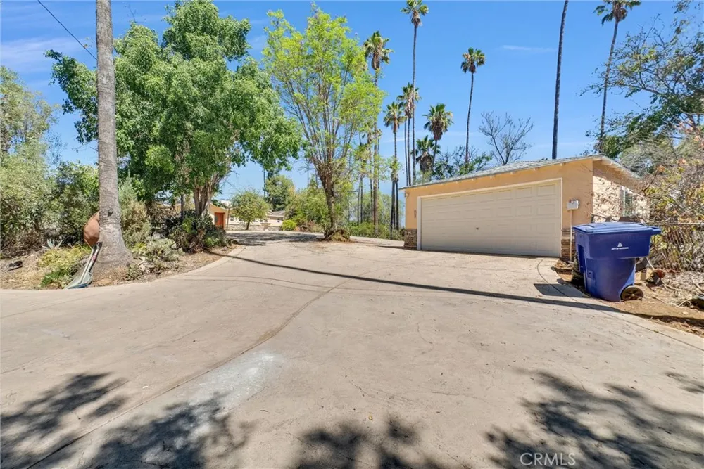 1505 Gratton Street Riverside, CA 92504