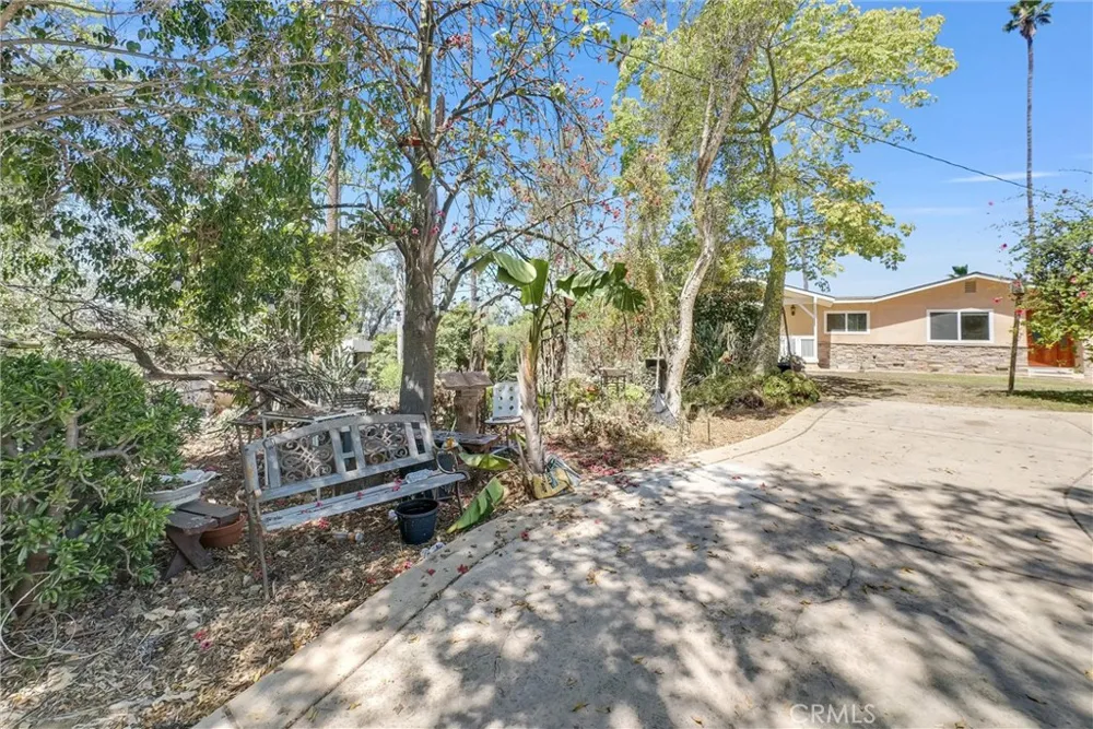 1505 Gratton Street Riverside, CA 92504