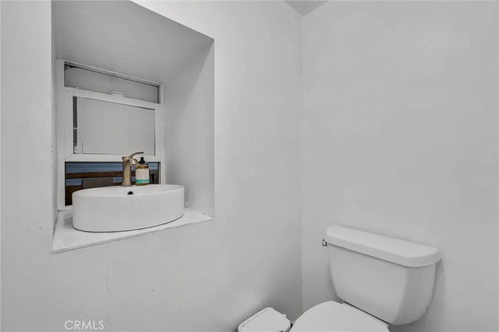 1505 Gratton Street Riverside, CA 92504