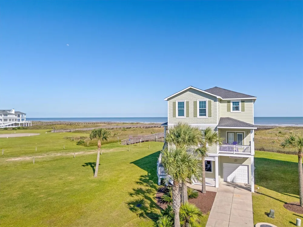 4203 Green Heron Drive Galveston, TX 77554