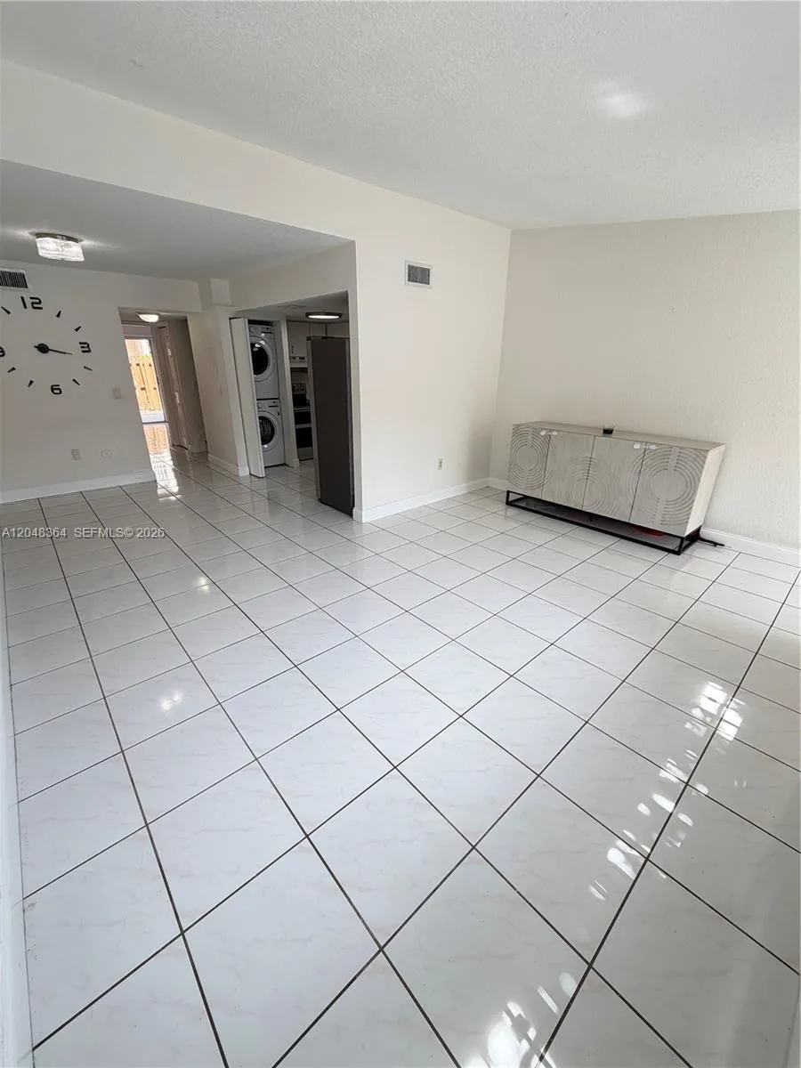 6926 NW 166th Ter #1302 Miami Lakes, FL 33014