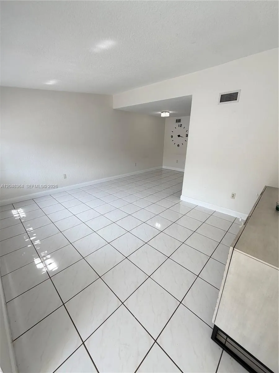 6926 NW 166th Ter #1302 Miami Lakes, FL 33014