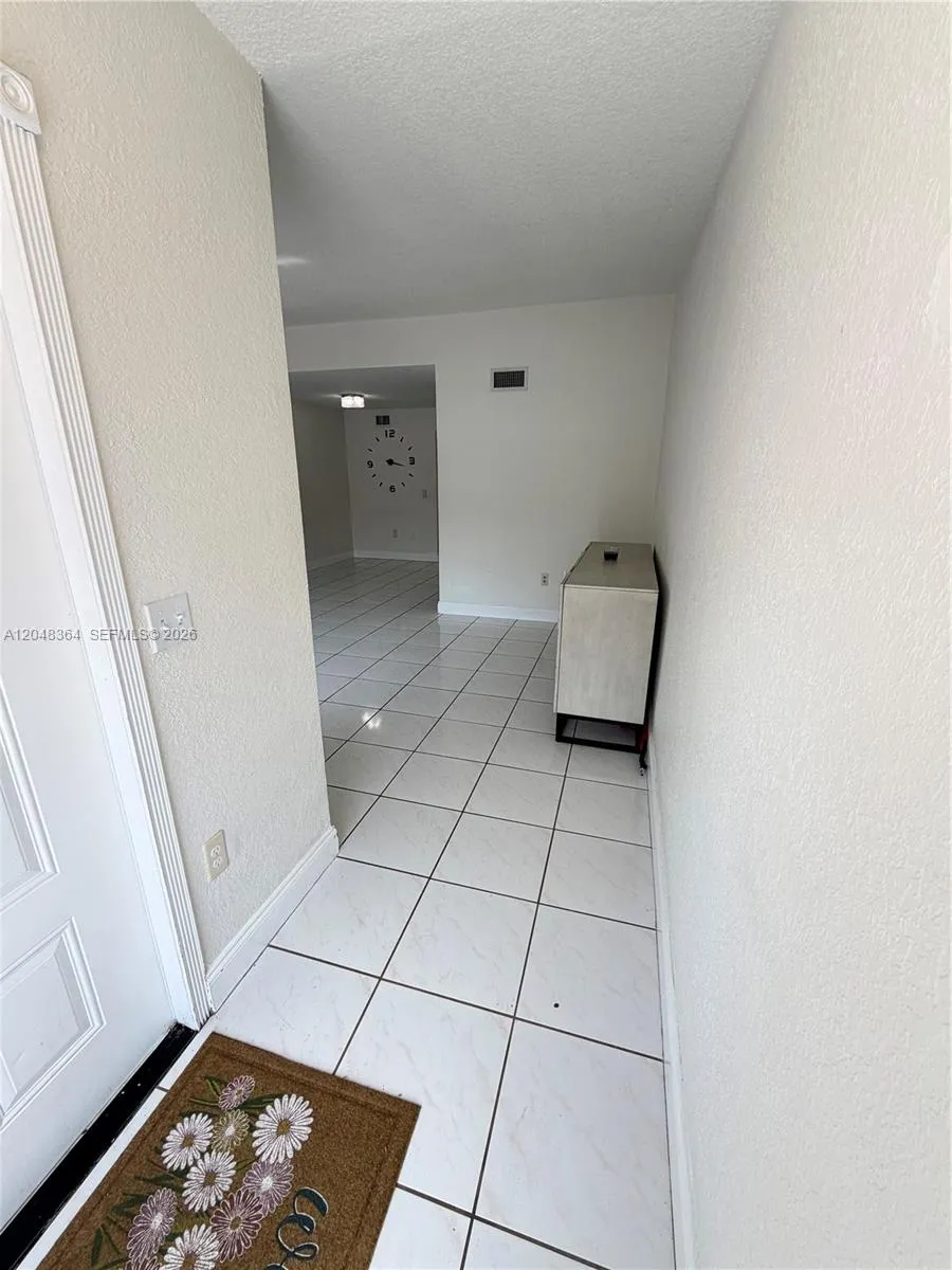 6926 NW 166th Ter #1302 Miami Lakes, FL 33014