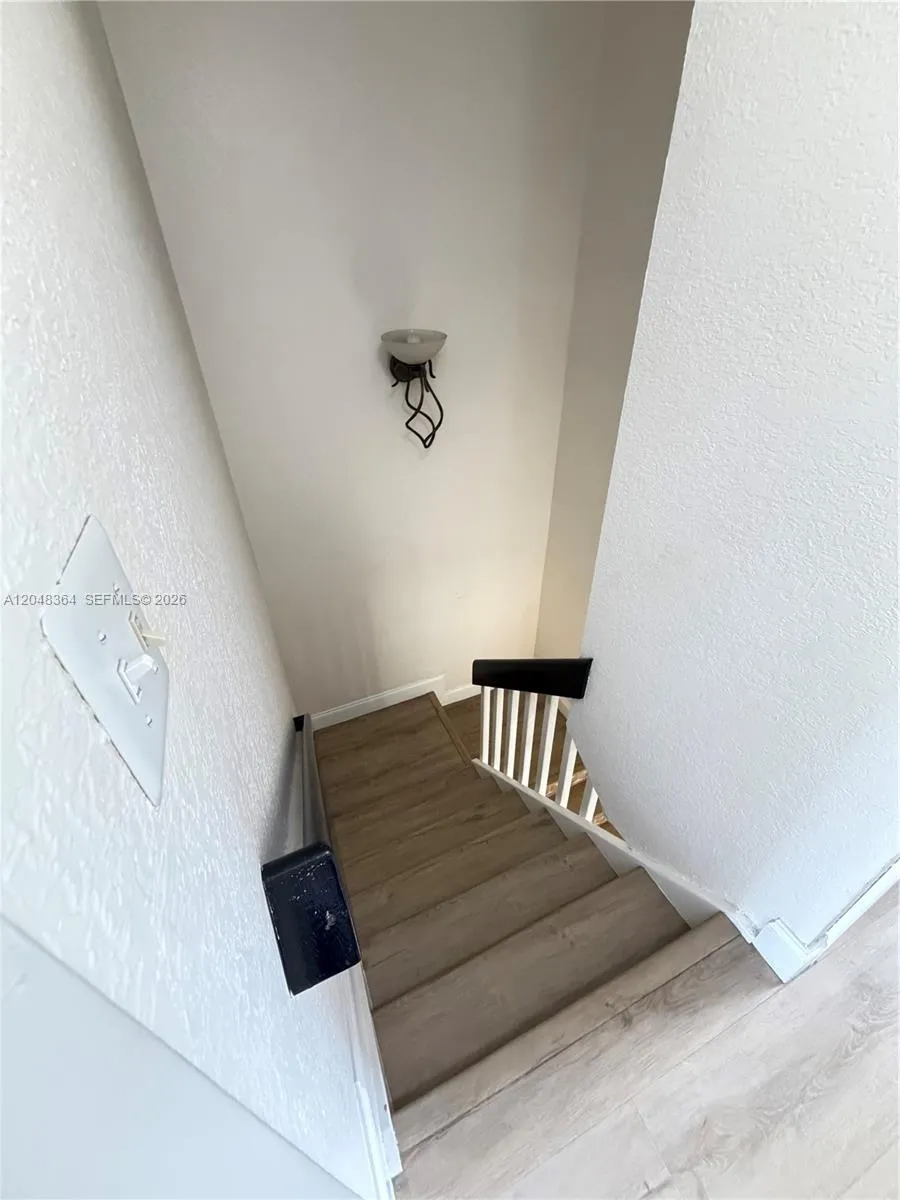 6926 NW 166th Ter #1302 Miami Lakes, FL 33014