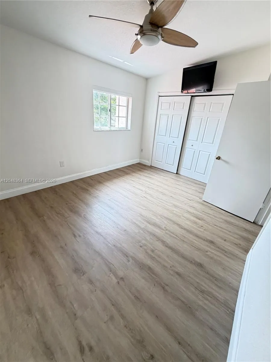 6926 NW 166th Ter #1302 Miami Lakes, FL 33014
