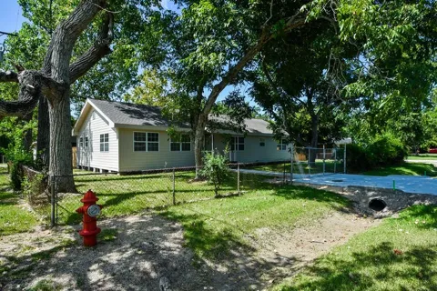 1030 Perkins Drive
