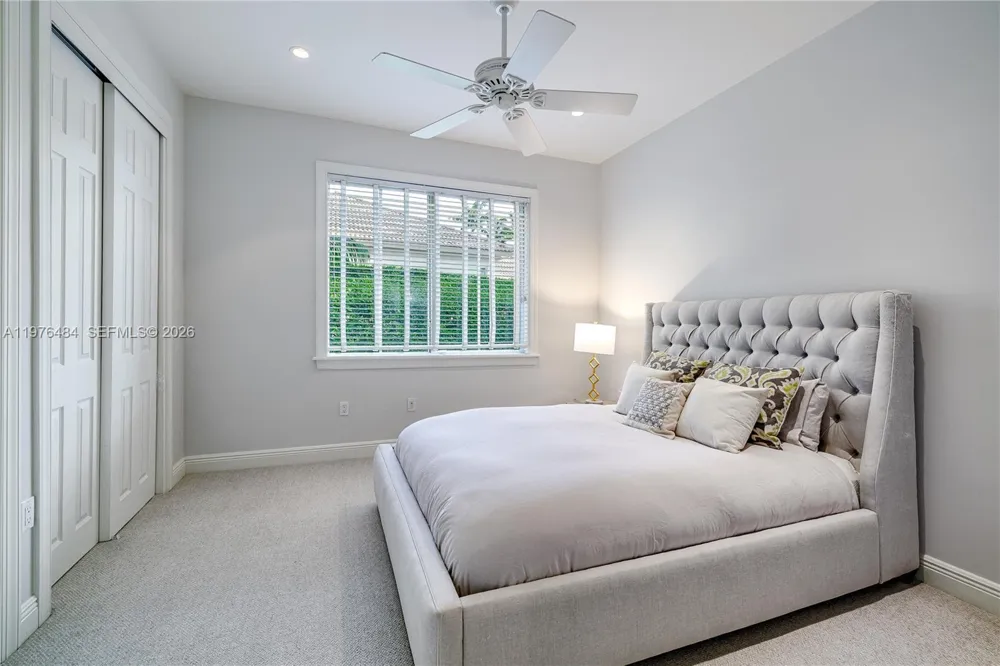 16721 SW 86th Ct Palmetto Bay, FL 33157