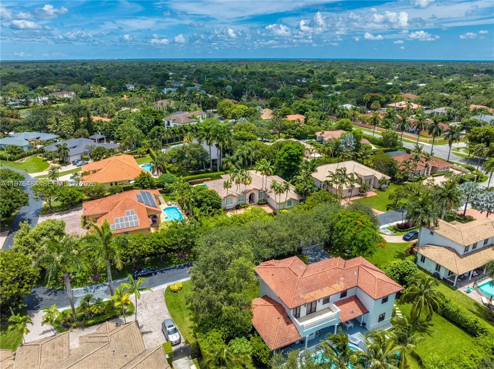 16721 SW 86th Ct Palmetto Bay, FL 33157