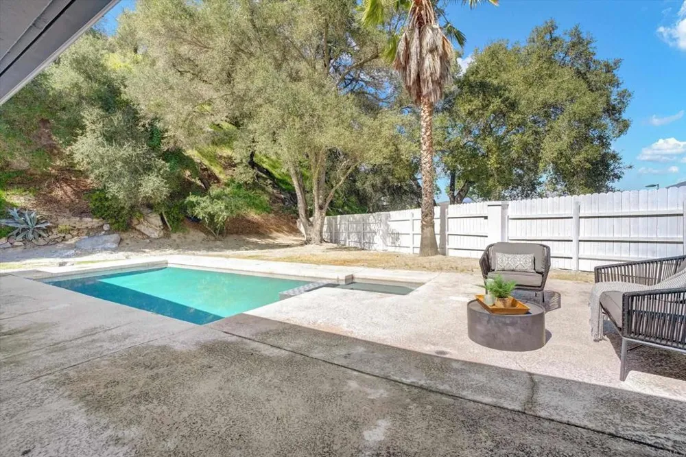 32369 WISKON WAY W Pauma Valley, CA 92061