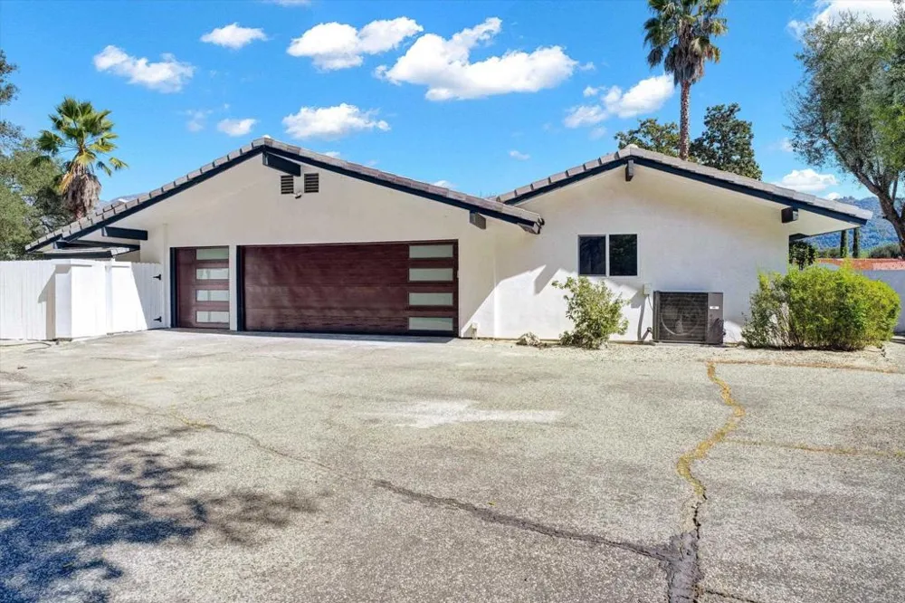 32369 WISKON WAY W Pauma Valley, CA 92061