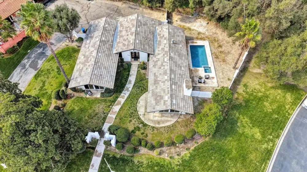 32369 WISKON WAY W Pauma Valley, CA 92061