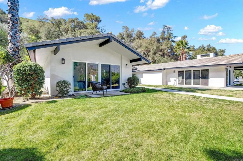 32369 WISKON WAY W Pauma Valley, CA 92061