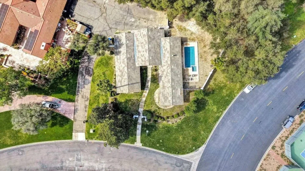 32369 WISKON WAY W Pauma Valley, CA 92061