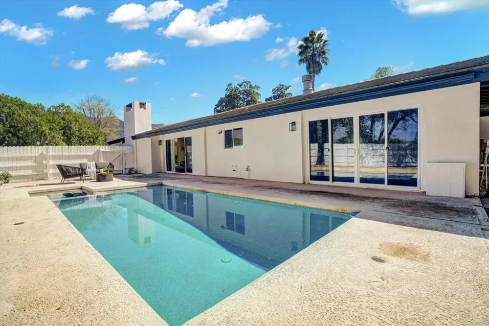 32369 WISKON WAY W Pauma Valley, CA 92061