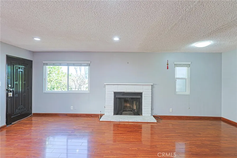 332 Pomelo Avenue #B Monterey Park, CA 91755