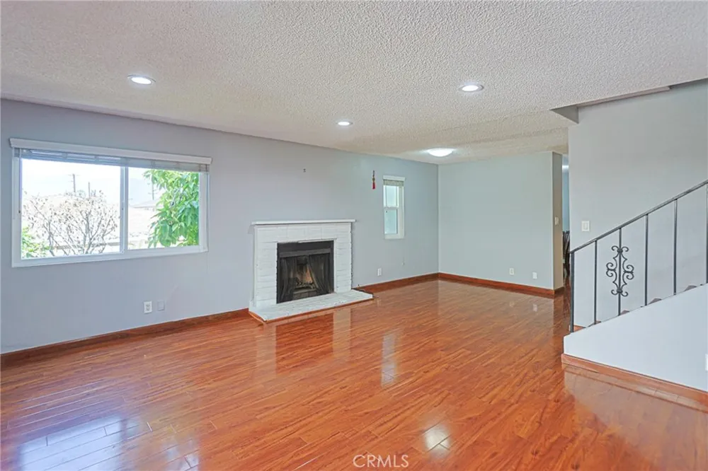 332 Pomelo Avenue #B Monterey Park, CA 91755
