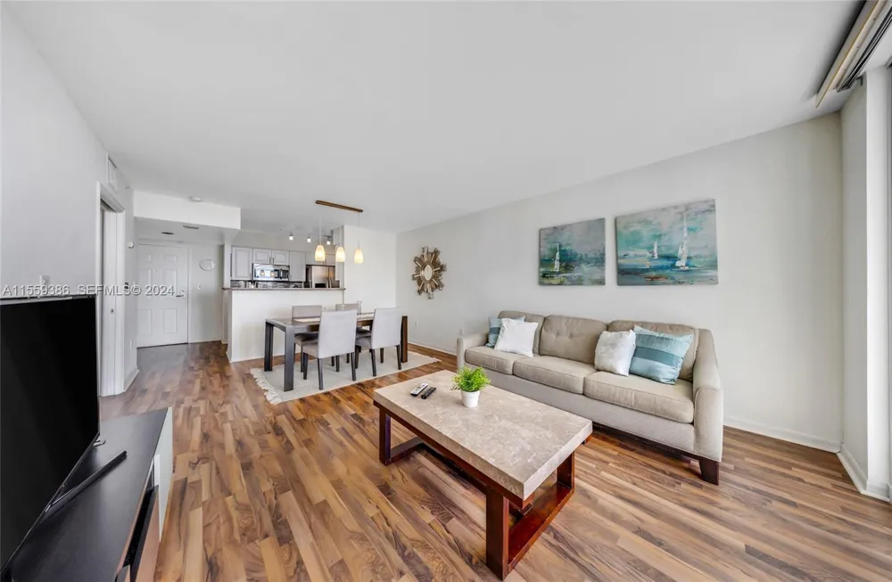 1155 Brickell Bay Drive #Apt 2207 Miami, FL 33131