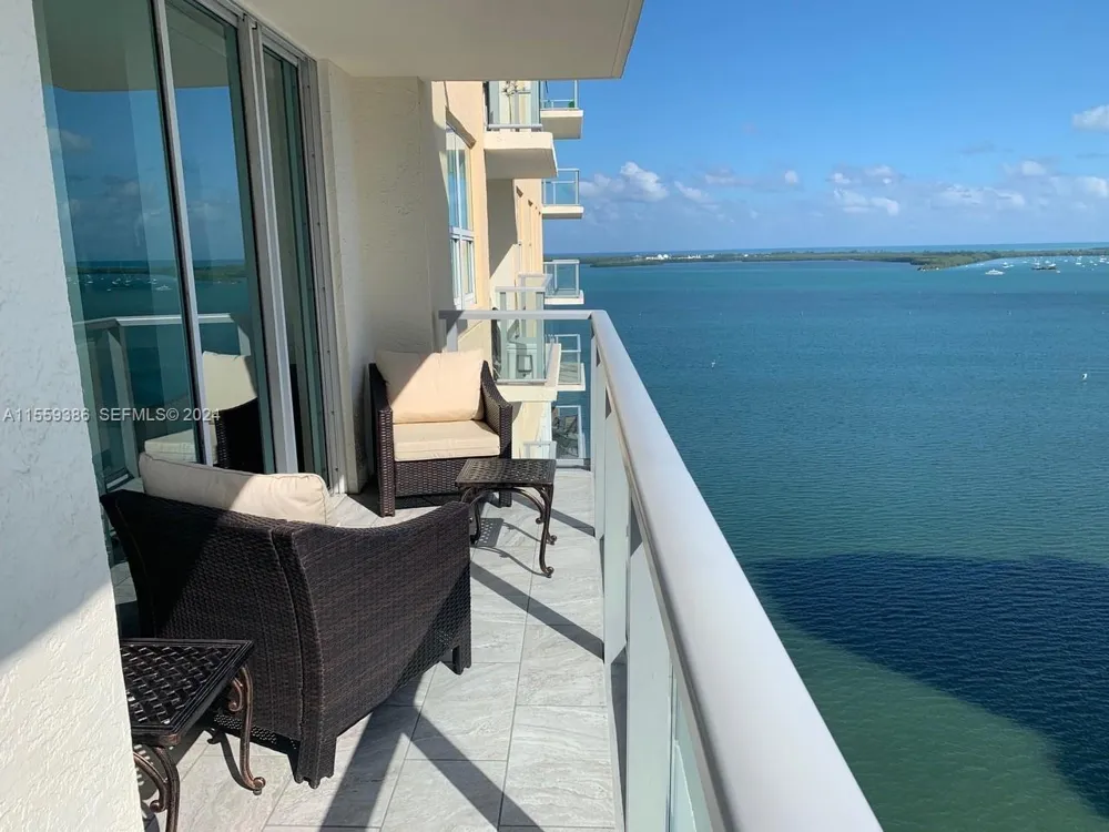 1155 Brickell Bay Drive #Apt 2207 Miami, FL 33131
