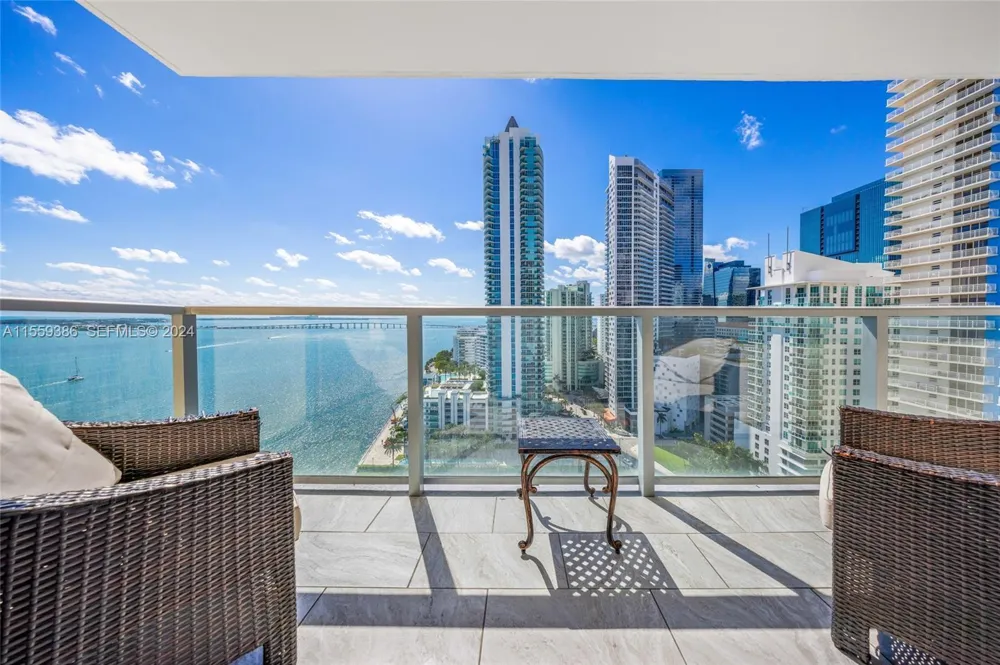 1155 Brickell Bay Drive #Apt 2207 Miami, FL 33131