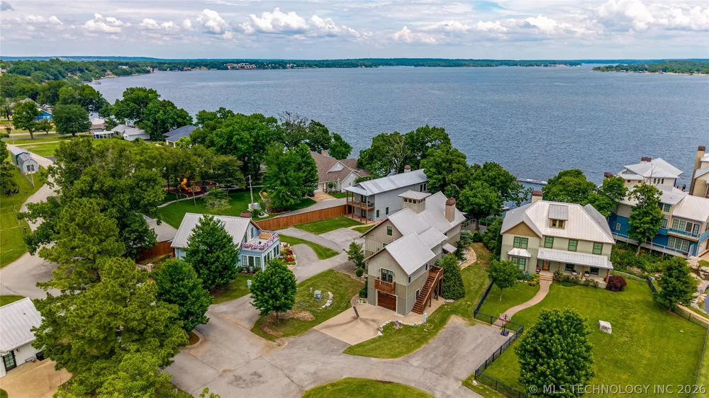 37031 S Cliff Crest Drive Langley, OK 74350