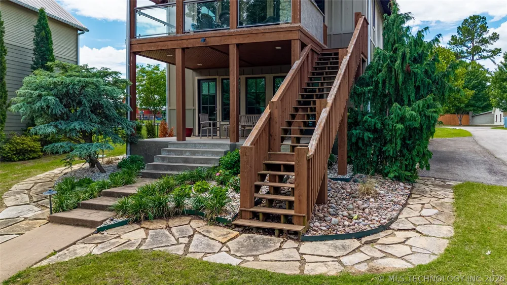 37031 S Cliff Crest Drive Langley, OK 74350