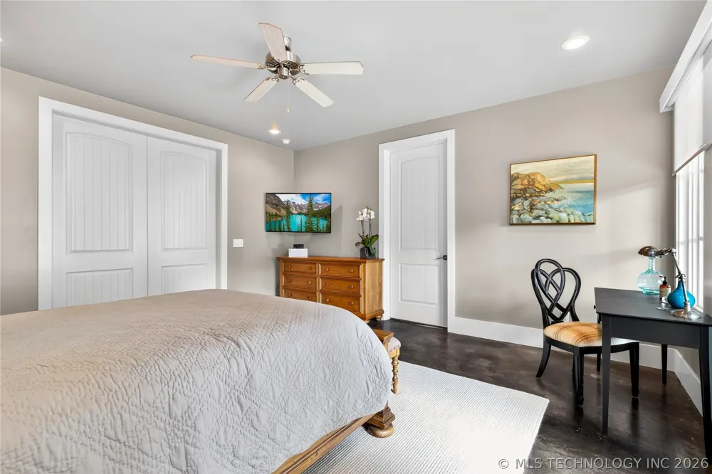 37031 S Cliff Crest Drive Langley, OK 74350