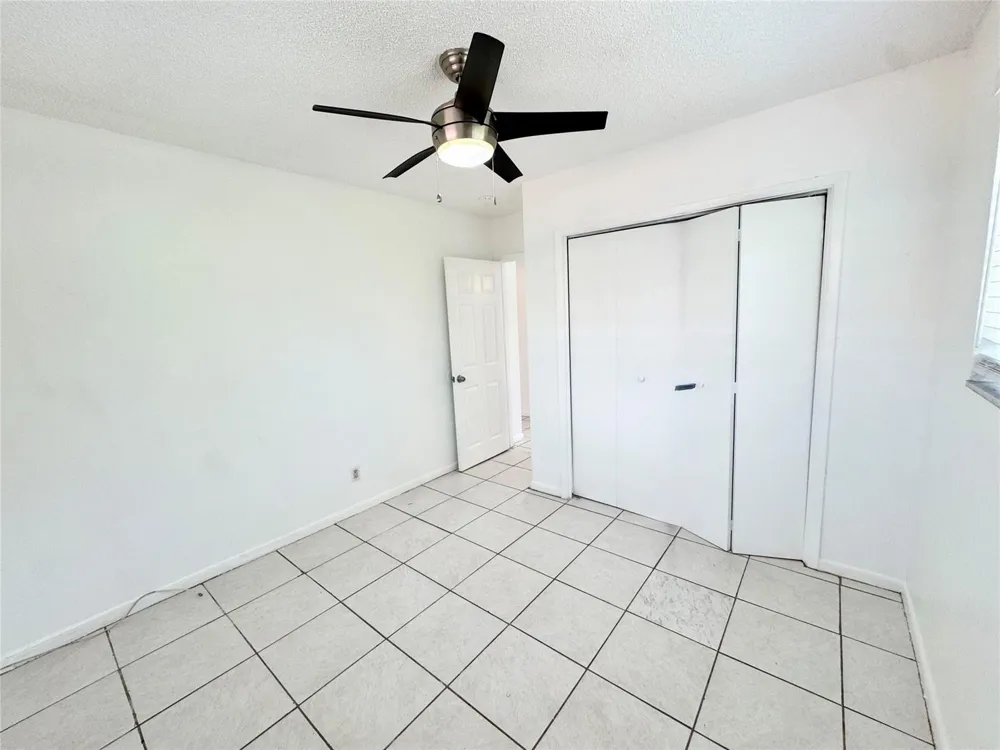 147 W 17th Street Riviera Beach, FL 33404