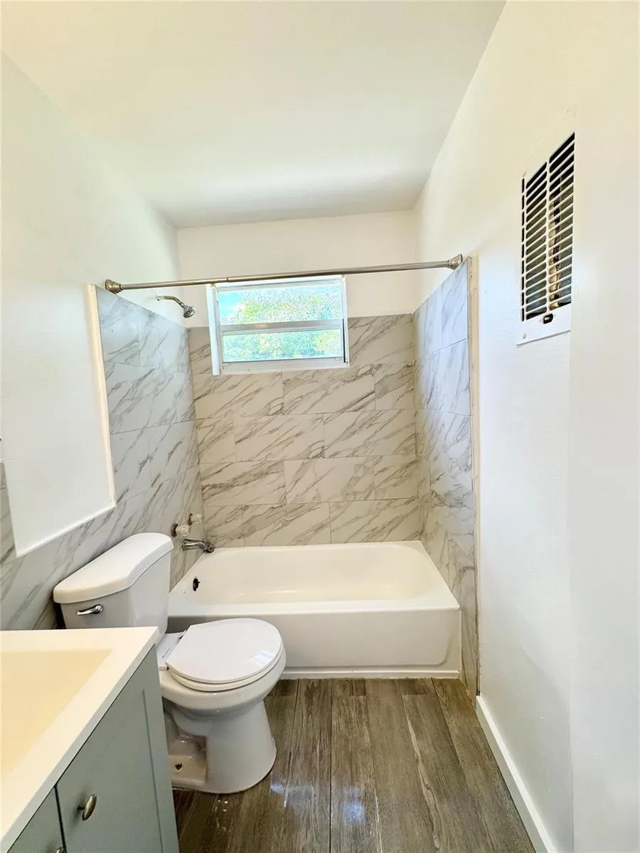 147 W 17th Street Riviera Beach, FL 33404