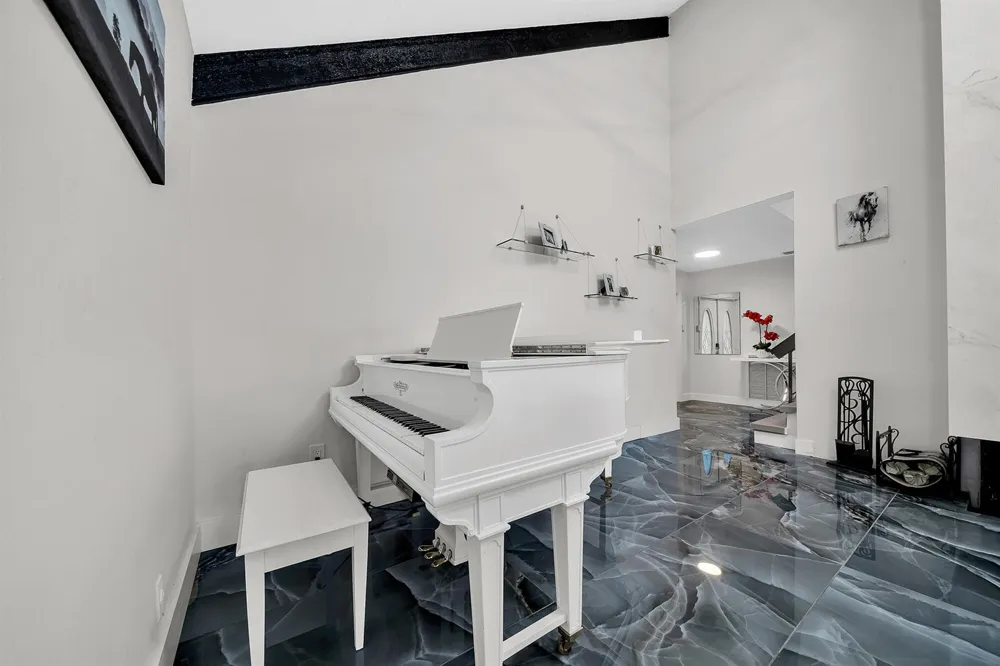 1457 Sailboat Circle Wellington, FL 33414