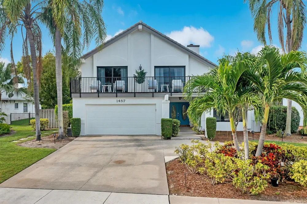 1457 Sailboat Circle Wellington, FL 33414
