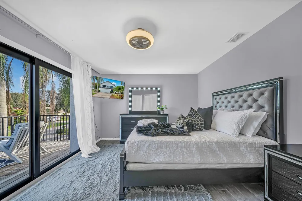 1457 Sailboat Circle Wellington, FL 33414