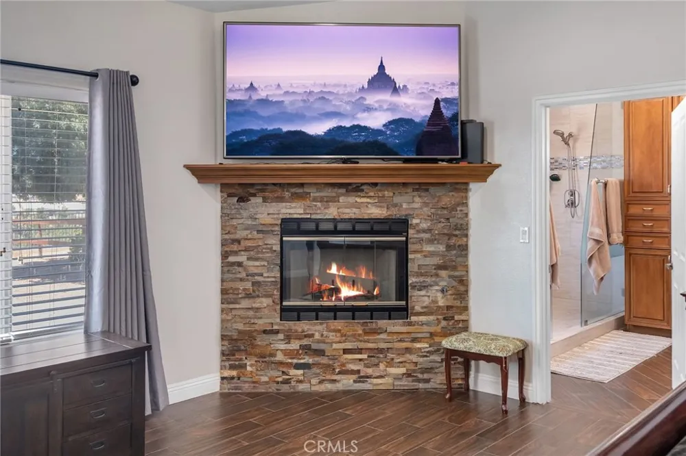 6910 Oak Vista Lane Oak Hills, CA 92344