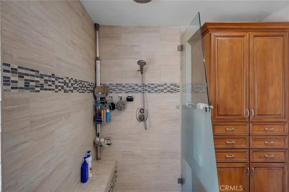 6910 Oak Vista Lane Oak Hills, CA 92344