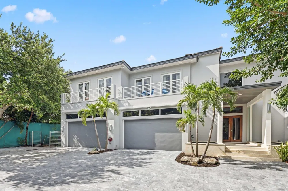 1313 Seabreeze Boulevard Fort Lauderdale, FL 33316