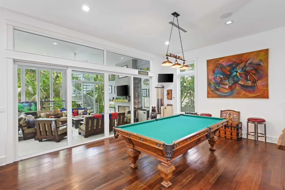 1313 Seabreeze Boulevard Fort Lauderdale, FL 33316