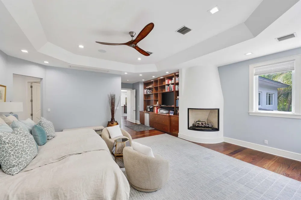 1313 Seabreeze Boulevard Fort Lauderdale, FL 33316