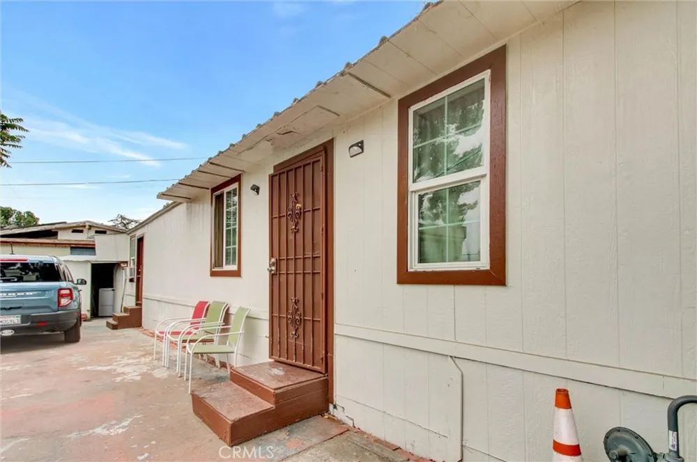 4015 MOUNTAIN  DR  spc  2 #2 San Bernardino, CA 92407