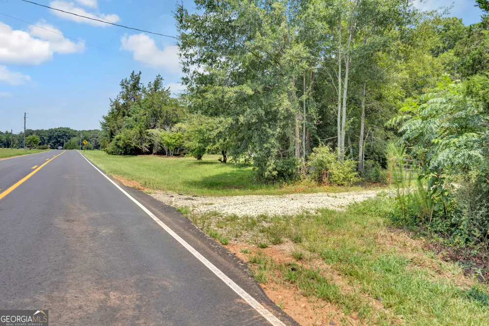 2361 Salem RD Watkinsville, GA 30677