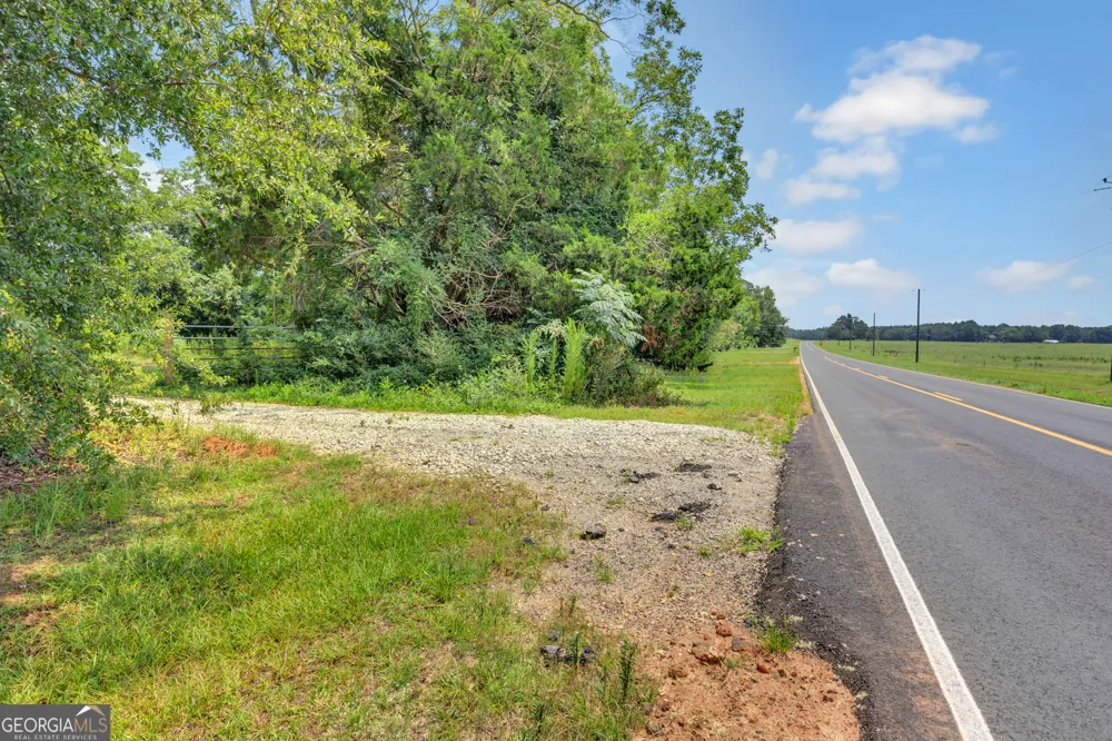 2361 Salem RD Watkinsville, GA 30677