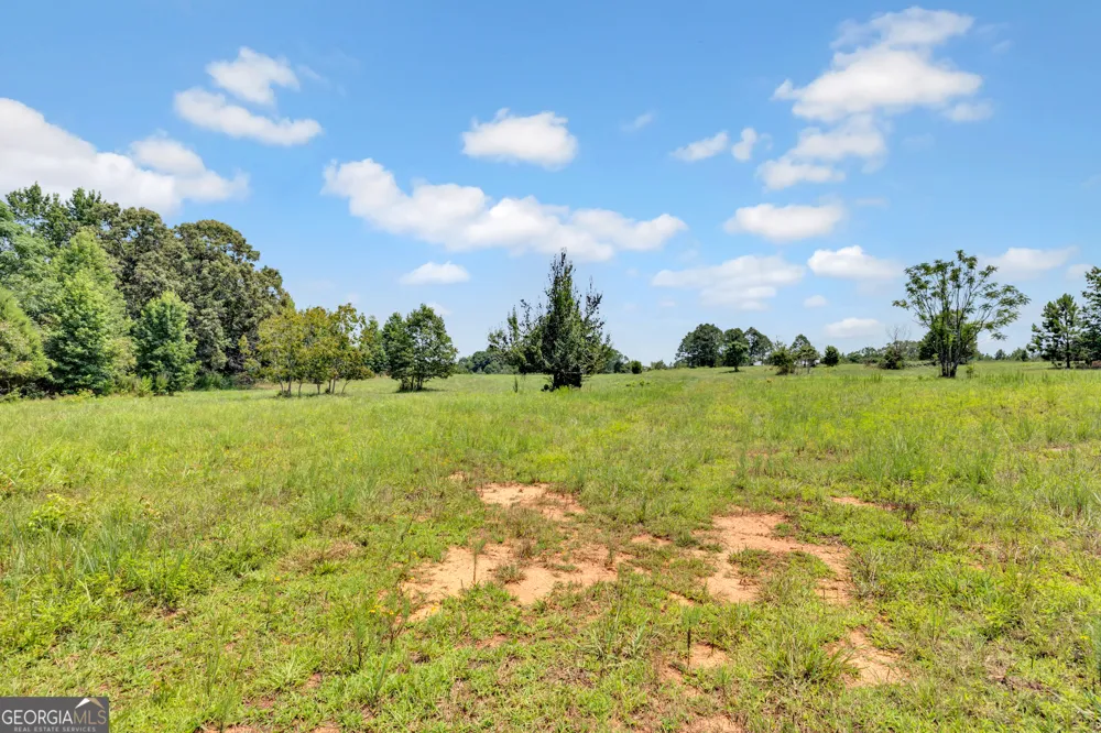 2361 Salem RD Watkinsville, GA 30677
