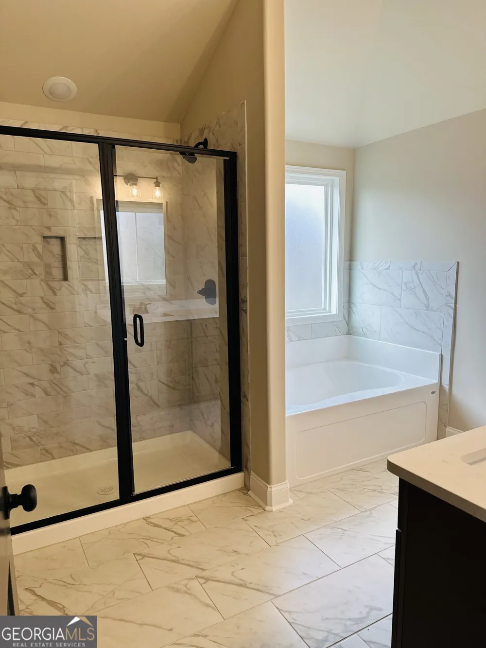 717 Lindsey Brooke TRCE Bonaire, GA 31005