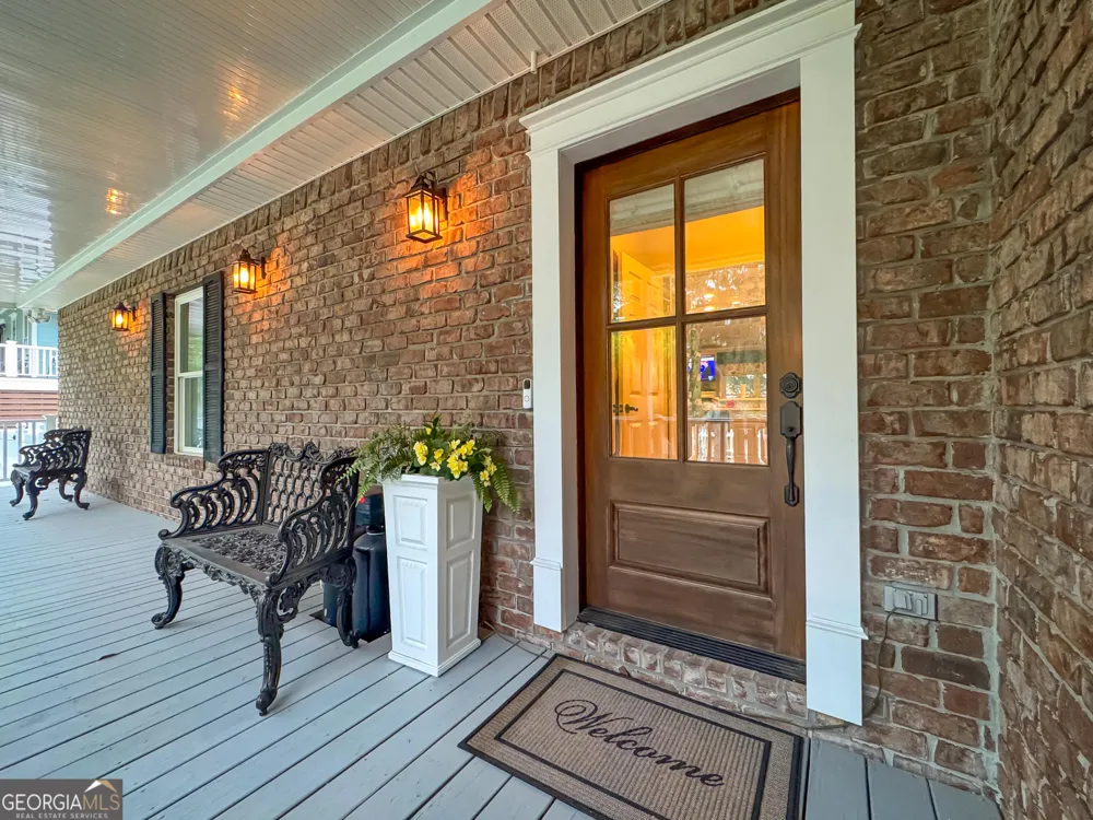 543 E 1st ST Midway, GA 31320