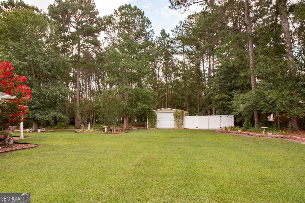 2506 Lejuene RD Waycross, GA 31501