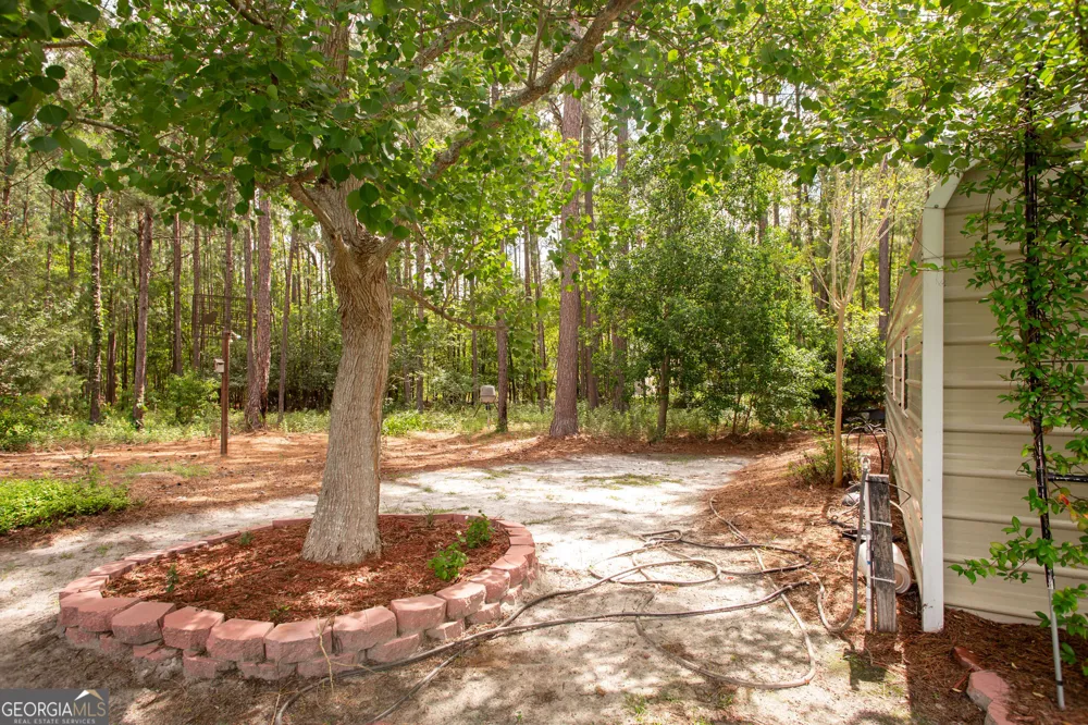 2506 Lejuene RD Waycross, GA 31501