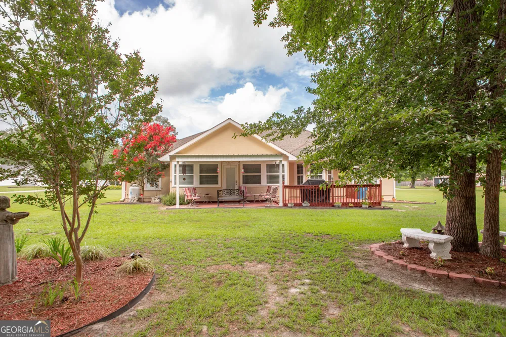 2506 Lejuene RD Waycross, GA 31501