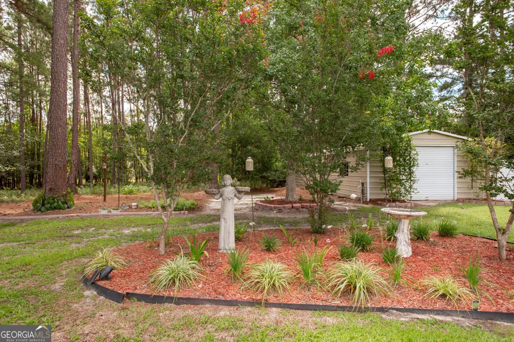 2506 Lejuene RD Waycross, GA 31501