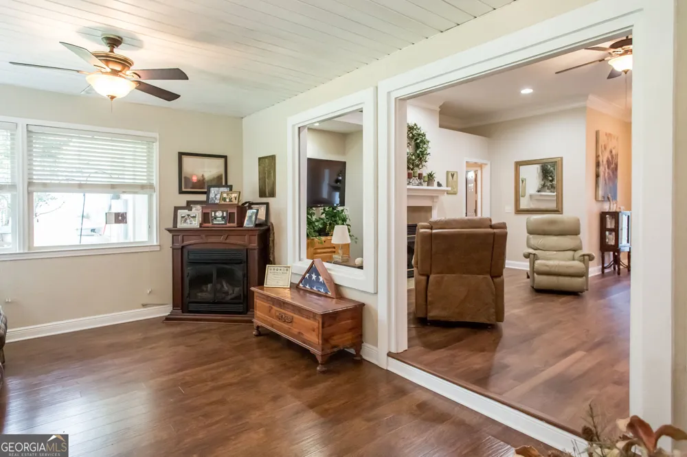 2506 Lejuene RD Waycross, GA 31501