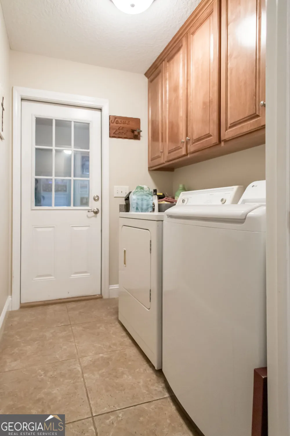 2506 Lejuene RD Waycross, GA 31501