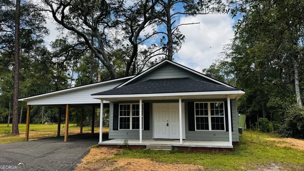 101 Mimosa CIR Reidsville, GA 30453